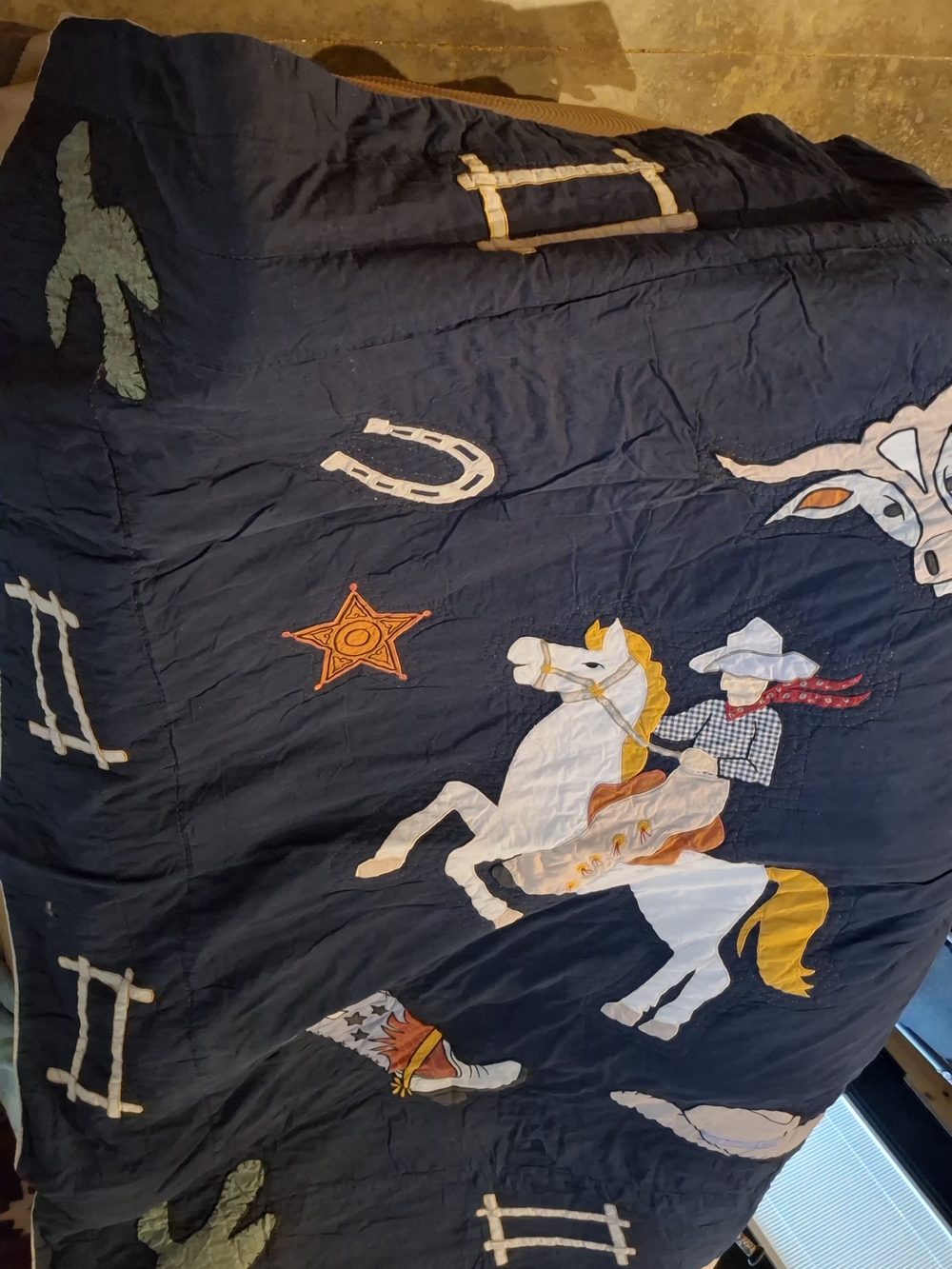 Cowboy Rodeo Appliqué Quilt - Navy Blue